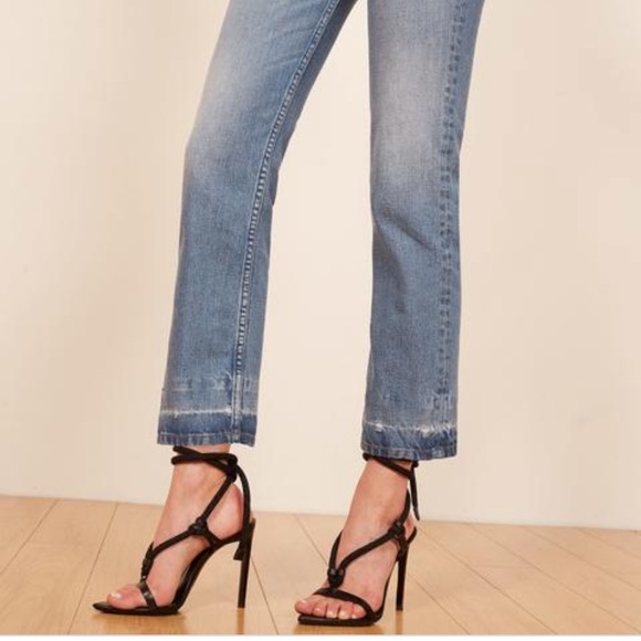 Reformation Size 28 Cynthia High Relaxed Jean in Antigua Wash - Picture 4 of 13